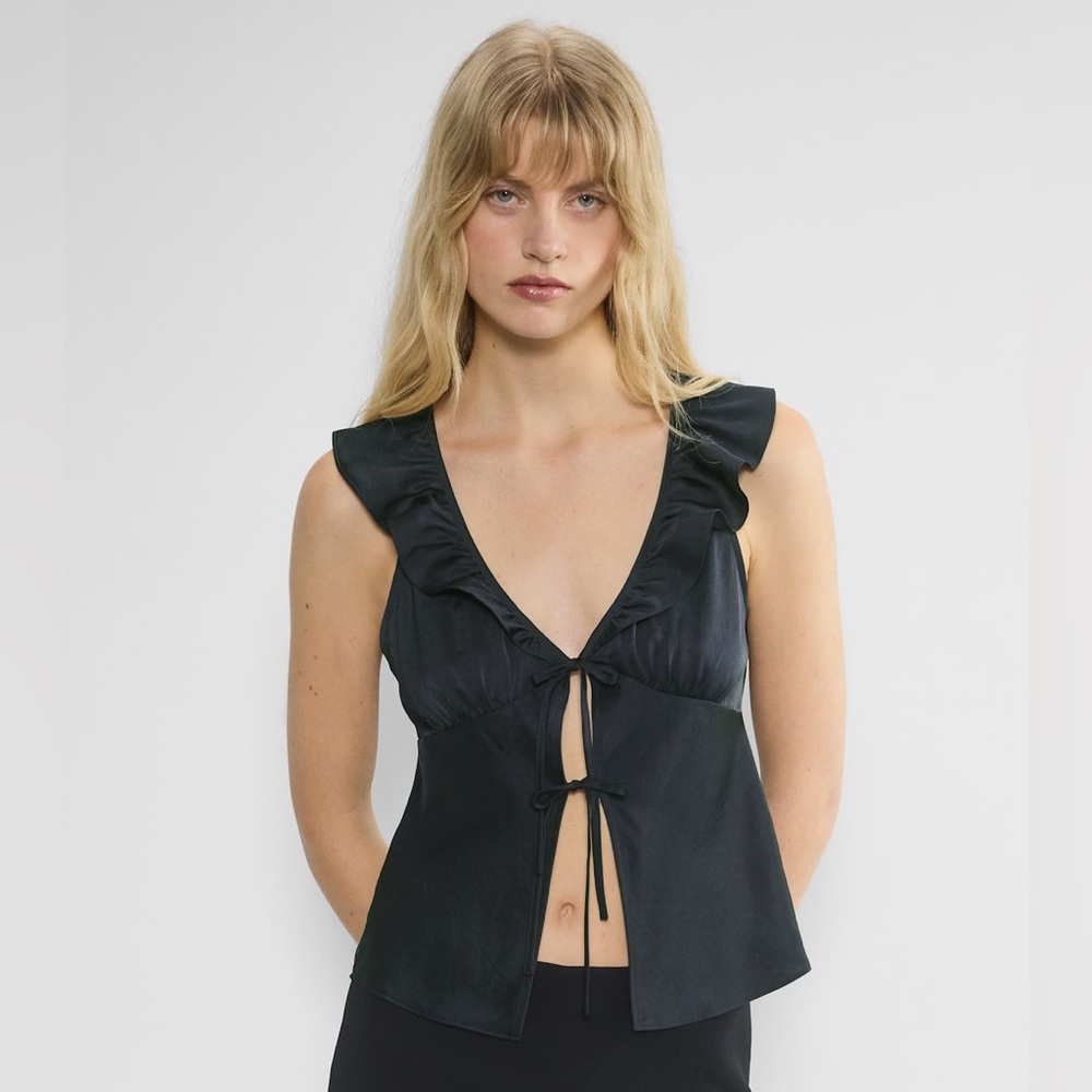 Aritzia Wilfred Tonka Satin Blouse